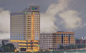 Holiday Inn Bengaluru Racecourse By Ihg